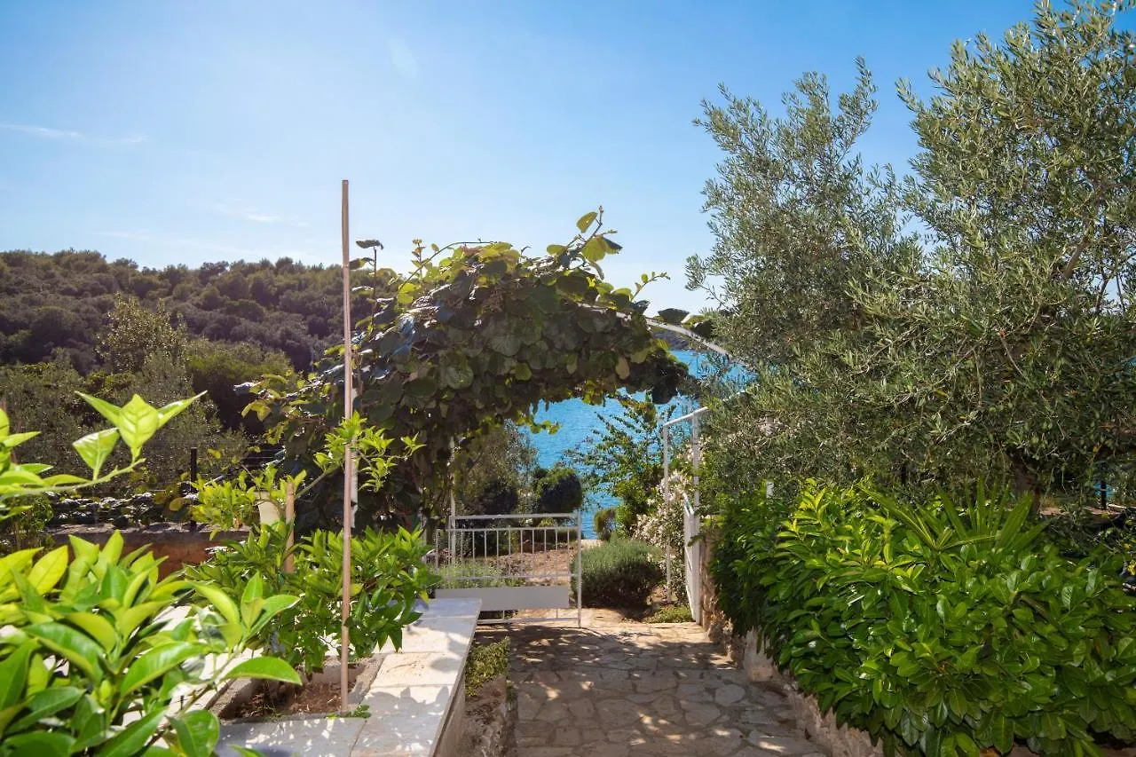 La Casa Ingrid - Couple'S Paradise Banjole Gasthof