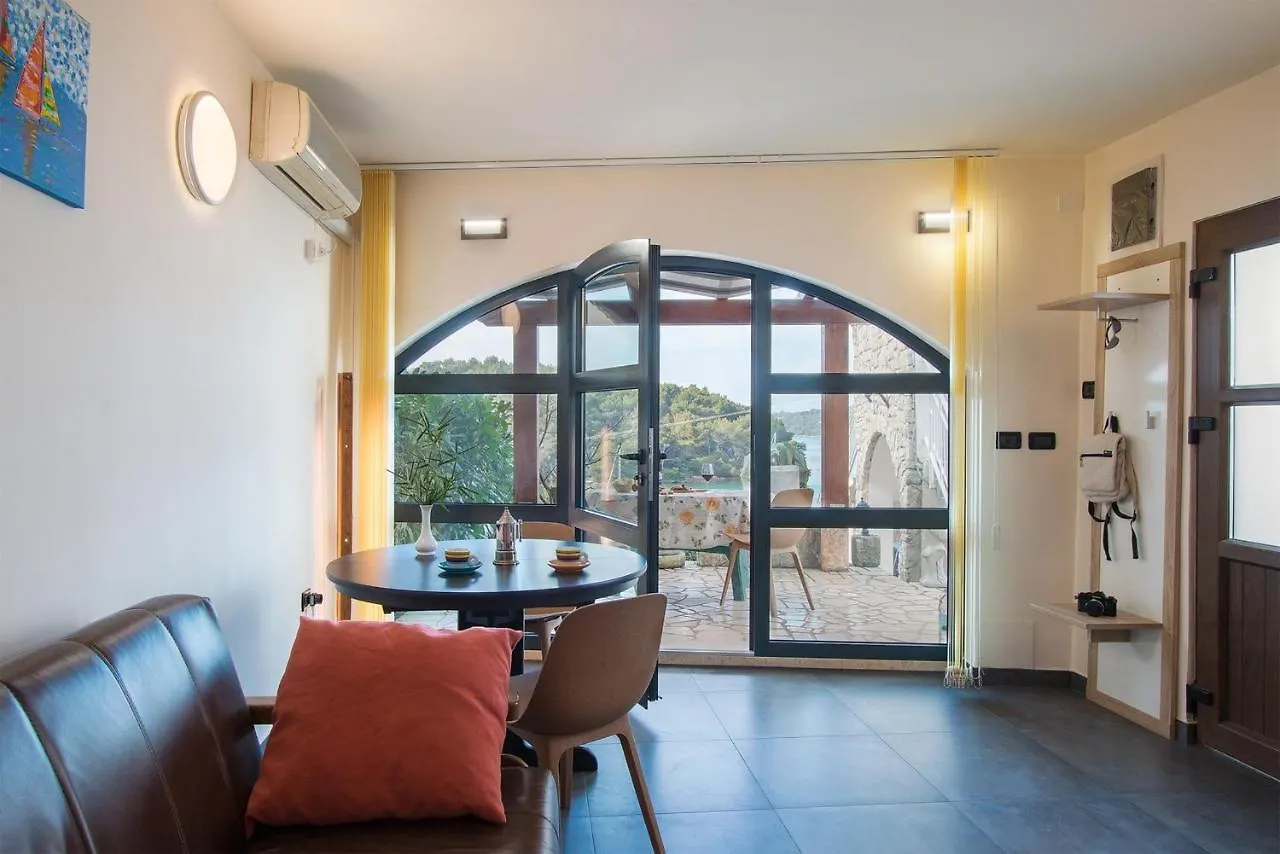 La Casa Ingrid - Couple'S Paradise Banjole Gasthof